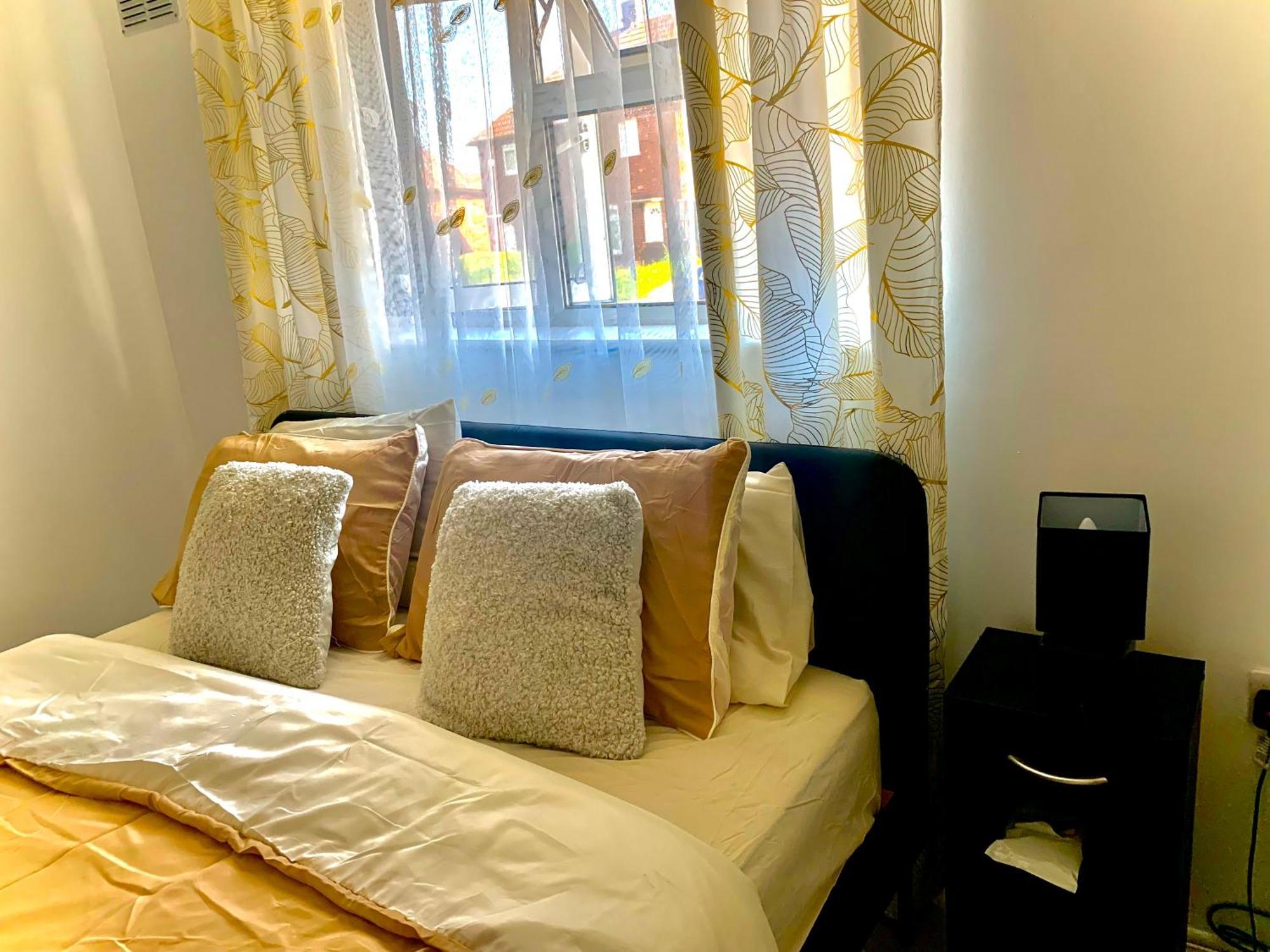 Double Room Bentilee Bucknall  Exterior foto
